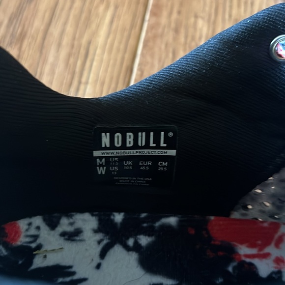 Nobull running shoes, like new - Picture 3 of 3